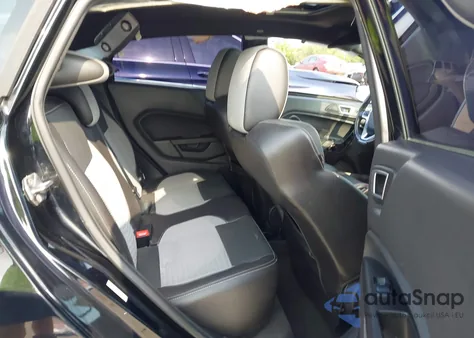 2016 Ford Fiesta St z USA, uszkodzony, nr VIN 3FADP4GXXGM155966